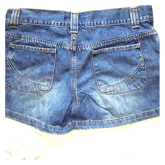 AMERICAN EAGLE- denim shorts - Picture 2 of 4